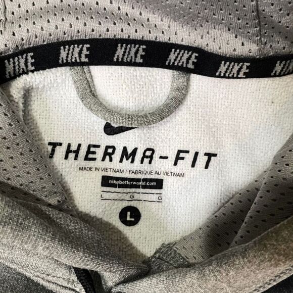 Nike Therma Fit Running Hoodie size Large - Picture 3 of 3